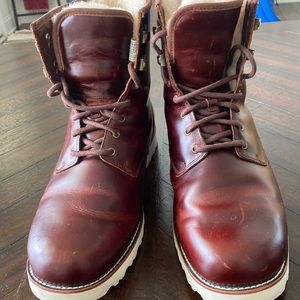 Mens ugg boots size 13 used once Flawless